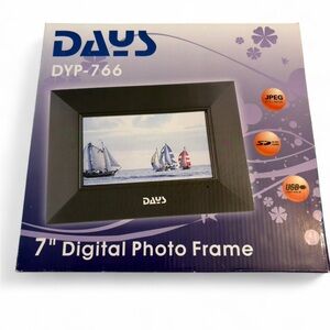 Black 7" Digital Photo Frame
